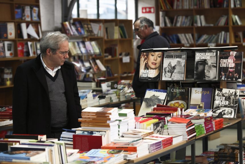 Livro de poetas lusófonos na diáspora transmite “ideia de portugalidade”