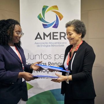 Associações de Moçambique e Angola assinam memorando sobre energias renováveis