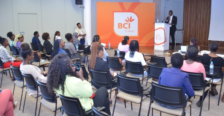 Encontro de networking reúne mulheres empreendedoras no BCI