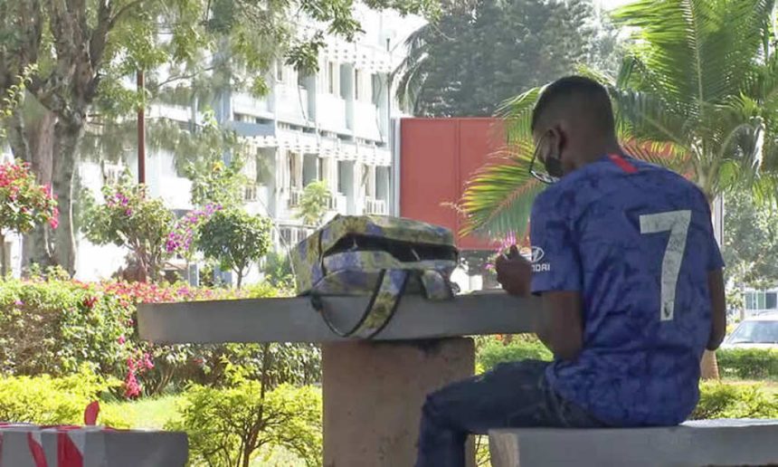 Estudantes da UEM já podem pagar inscrições e propinas através do M-pesa