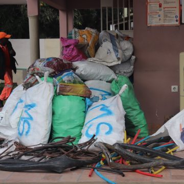 Cidadã é flagrada com 4 toneladas de fios de cobre avaliados em 10 milhões de Meticais