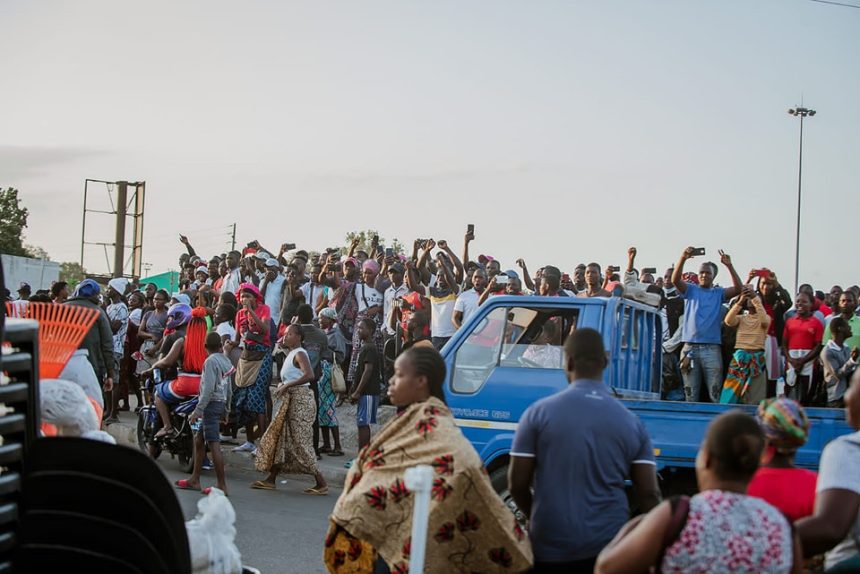 Renamo inicia manifestações gerais com três pesos pesados juntos, na mesma praça