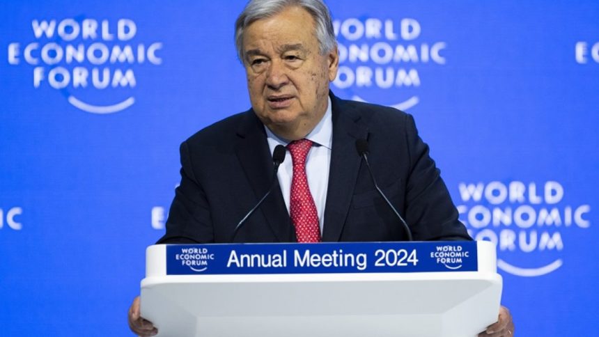 António Guterres quer reformar “arquitectura financeira global” para responder a desafios actuais