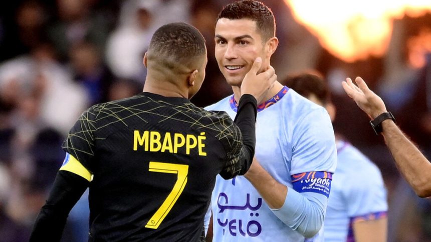 Mbappé supera Cristiano Ronaldo e Messi como goleador da década