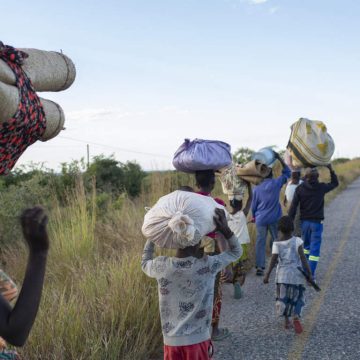 Cabo Delgado: Autoridades “decretam” retirada da população em Macomia