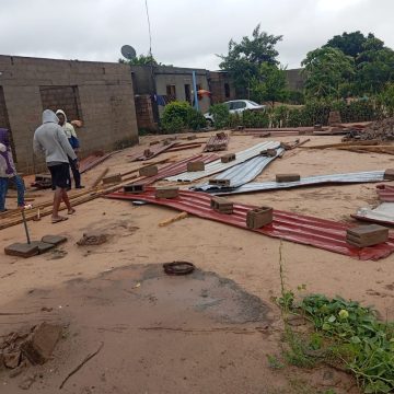 Matola: Tempestade Filipo passa e “arrasa” bairro de Muhalaze