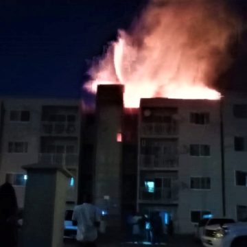 Cidade de Maputo: Incêndio consome apartamento da Vila Olímpica no Zimpeto