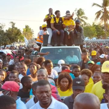 Venâncio Mondlane promete governação inclusiva ao eleitorado da Zambézia