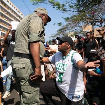 Moçambicanos protestam em Berlim contra resultados eleitorais de 09 de Outubro