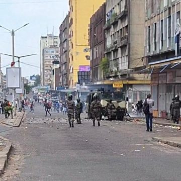 Três mortos, vários feridos  no primeiro dia das manifestações