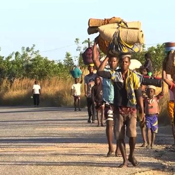 Crise eleitoral: Mais de 200 mil moçambicanos refugiados no Maláui regressam ao País