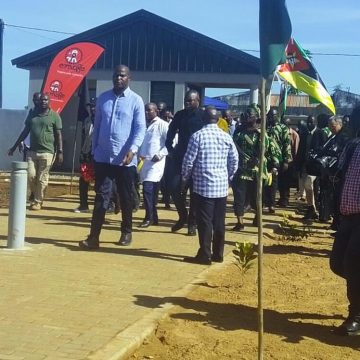 Chapo inaugura Escola Secundária de Lugela