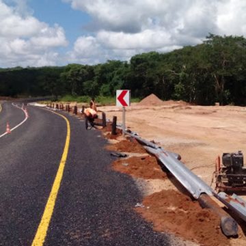 Governo disponibiliza 200 milhões de dólares para melhoria de vias de acesso em Cabo Delgado