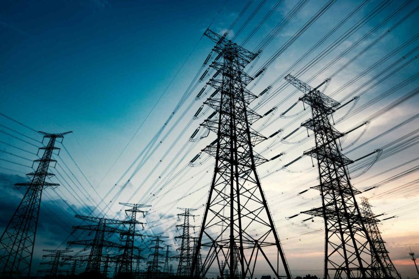 Governo investe 13 milhões de dólares para electrificação universal