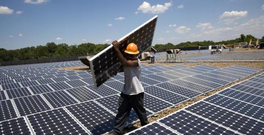 Girafa solar quer levar energia às comunidades rurais