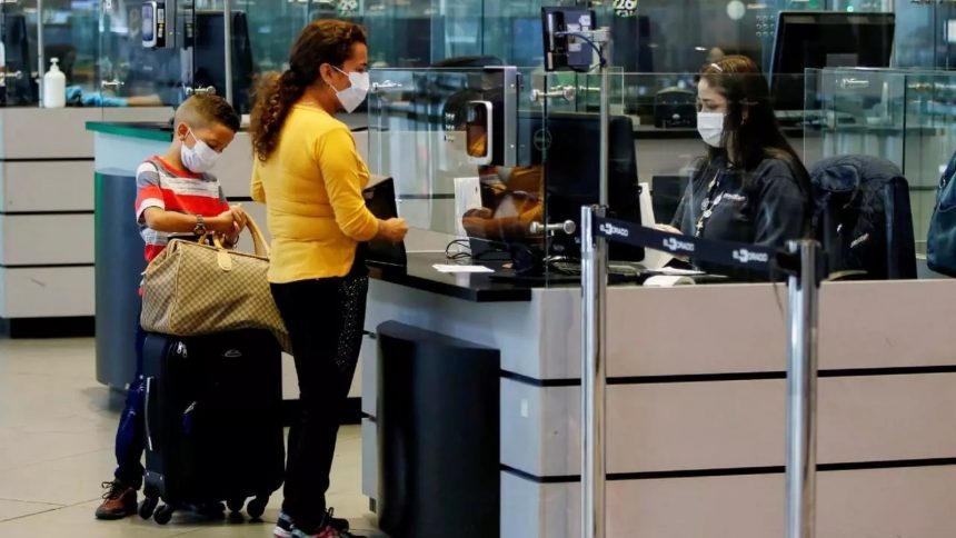 Pandemia retrai entrada de turistas em 53% no País