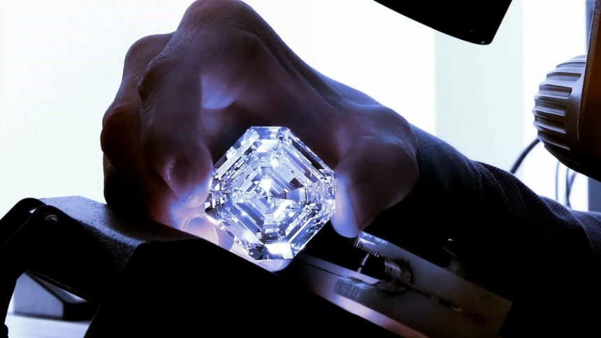 Sotheby’s leiloa diamante de 101,38 quilates. O pagamento é em criptomoedas