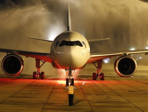 Moçambique quer mais companhias para aumentar rede de voos regulares