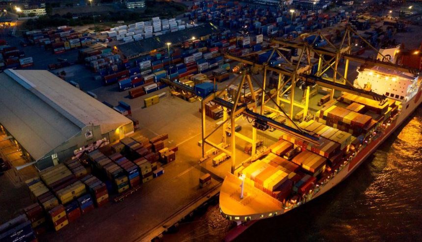 Carga manuseada nos portos poderá crescer de 41 para 81 milhões de toneladas