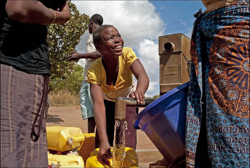 Banco Mundial apoia no abastecimento de água às famílias vulneráveis na Beira