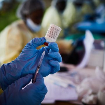 Nigéria aprova uso de vacina da Oxford contra a malária depois do Gana