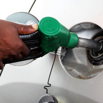Novos preços de combustíveis entraram hoje em vigor