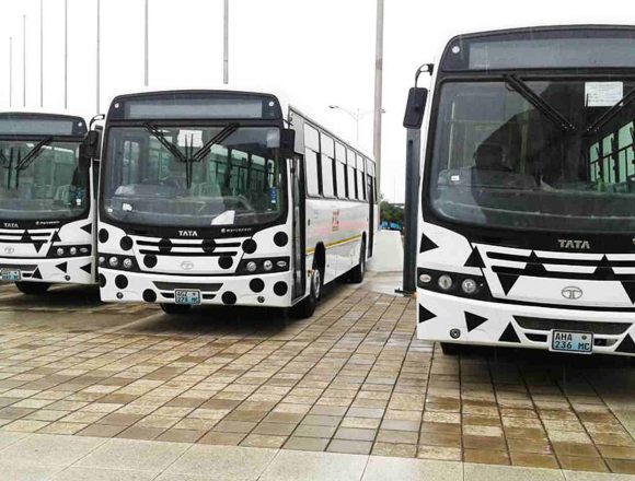 Governo adquire vinte novos autocarros para o transporte público
