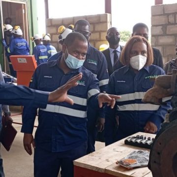IFPELAC passa a formar jovens na reparação de motores a diesel em Tete