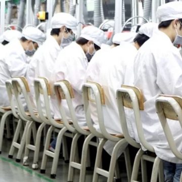 Confinamentos na China podem afectar maior fábrica mundial de iPhone