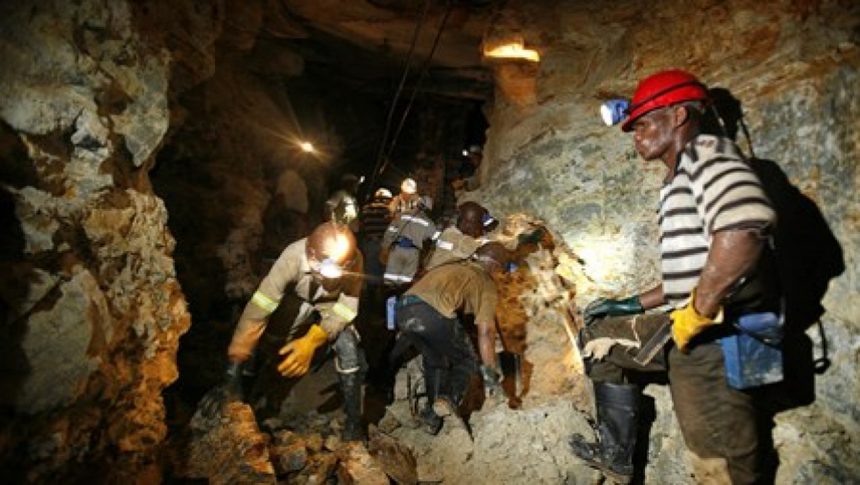 Inspeção-Geral de Minas multa 14 empresas mineiras