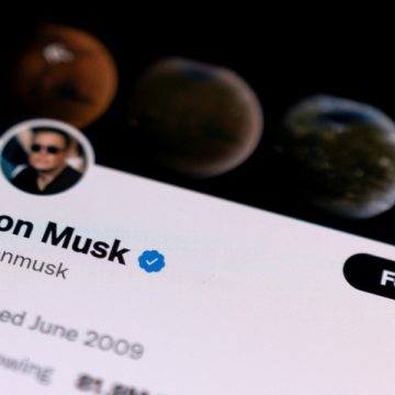 Musk lança ‘poll’ no Twitter para decidir se continua CEO