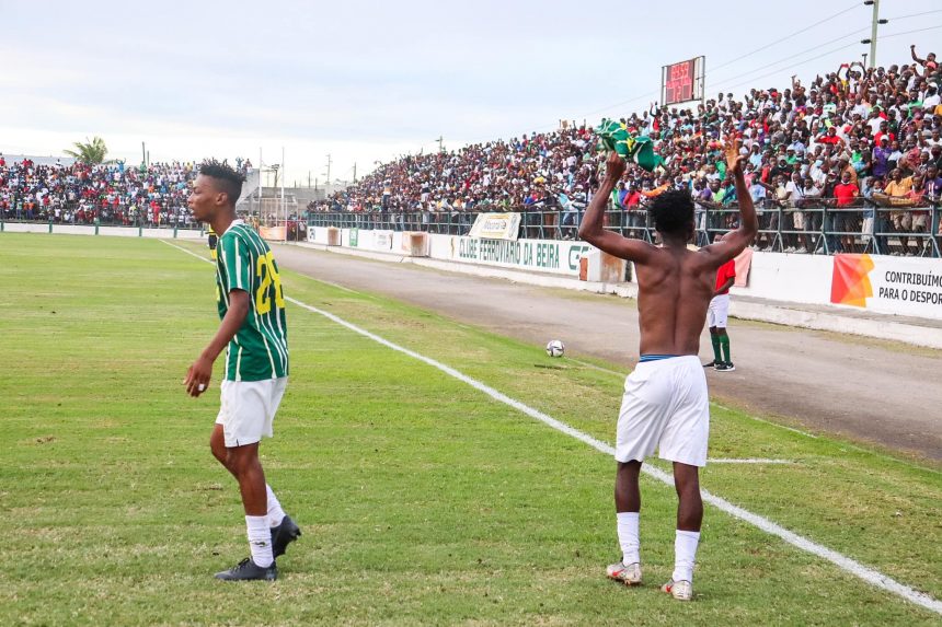 Moçambola 2022: Comissão suspende árbitros do jogo F. Beira vs. Black Bulls