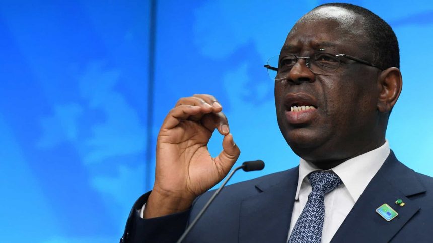 UA exige “libertação imediata” do Presidente deposto do Gabão