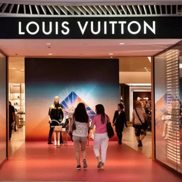Mercado global de bens pessoais de luxo atinge 288 mil milhões de euros em 2021