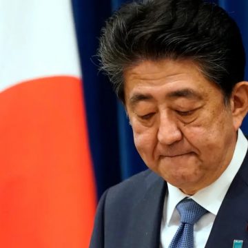 Ex-primeiro ministro japonês foi baleado e está sem sinais de vida