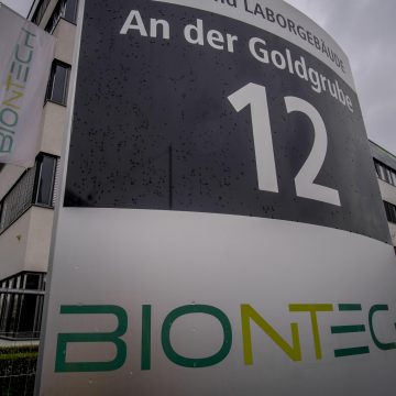 Lucro da BioNTech sobe no primeiro semestre, mas cai nos últimos três meses