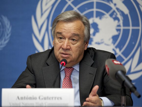 António Guterres pede serenidade nas manifestações e contenção das autoridades