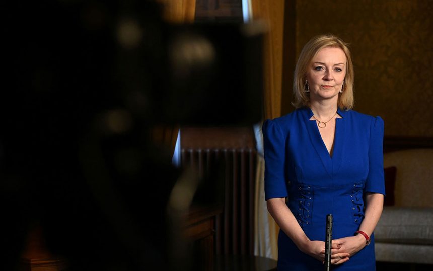 “God save the King”. Liz Truss descreve Rainha Isabel II como uma “inspiração pessoal” e oferece “lealdade” ao rei Carlos III