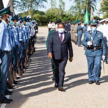 Nyusi apela à reinvenção da PRM para combater o terrorismo em Cabo Delgado