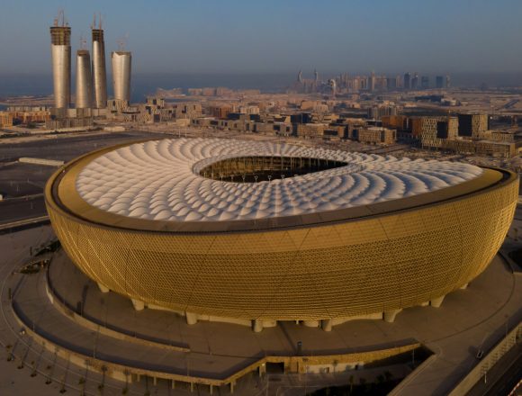 Qatar admite “entre 400 e 500” mortes nas construções para o Mundial