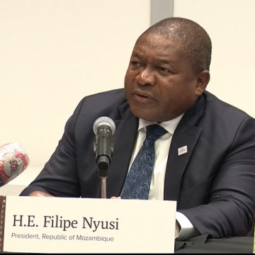 Filipe Nyusi participa em Gaberone na Cimeira de Negócios EUA-África