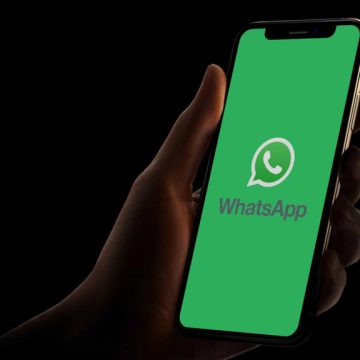 WhatsApp testa video-chamadas enquanto usa outras apps no iPhone