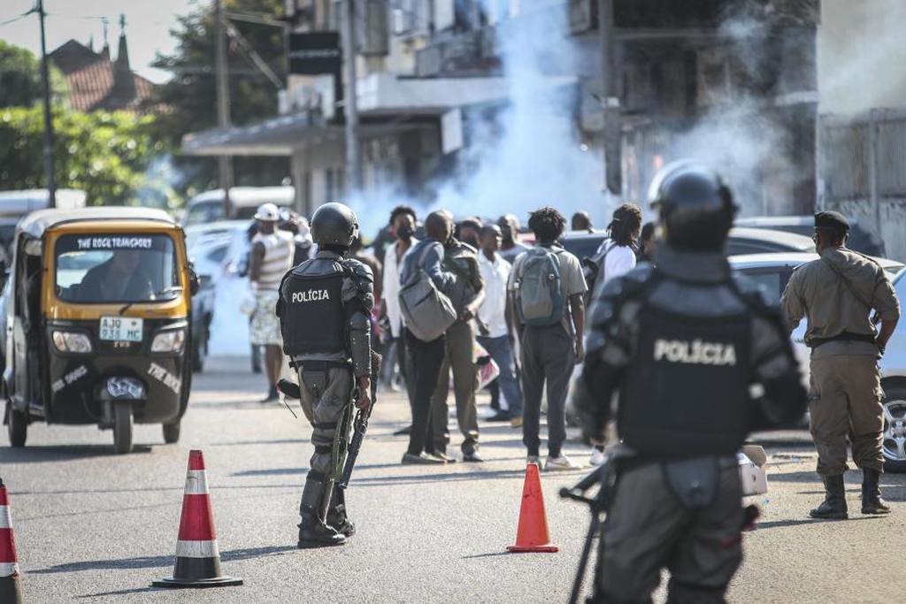 Marcha por Azagaia: Filipe Nyusi manda averiguar a actuação da Polícia