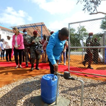 PR inaugura sistemas de abastecimento de água em Maputo