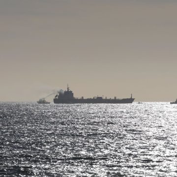 Japão apoia Moçambique com um navio de vigilância e equipamento de navegação aérea