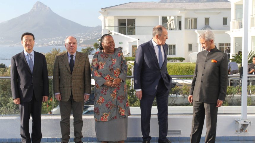 Chefes da diplomacia do BRICS debatem na África do Sul a nova ordem multipolar mundial