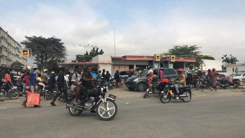 Angola Luanda Em Marcha Pacífica Contra Subida Da Gasolina 