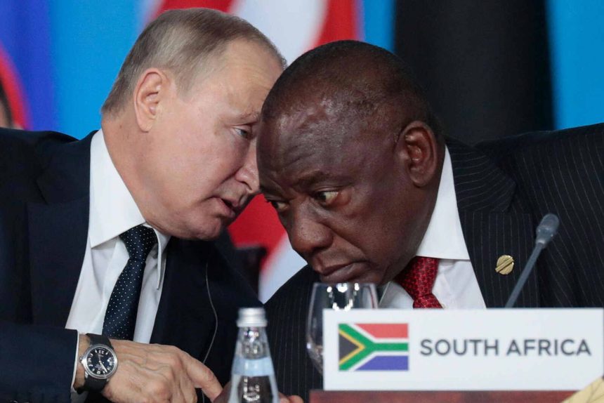 Vladimir Putin pode escalar Moçambique para evitar detenção durante cimeira dos BRICS