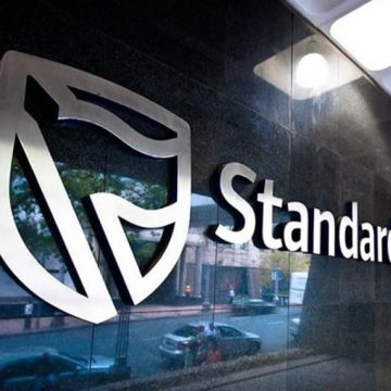 Angola: PGR angolana confisca Standard Bank e banco perde 142 milhões USD a favor do Estado