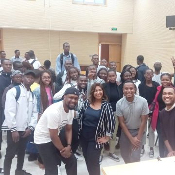 Dentsu e Create Moçambique inspiram jovens finalistas da UEM